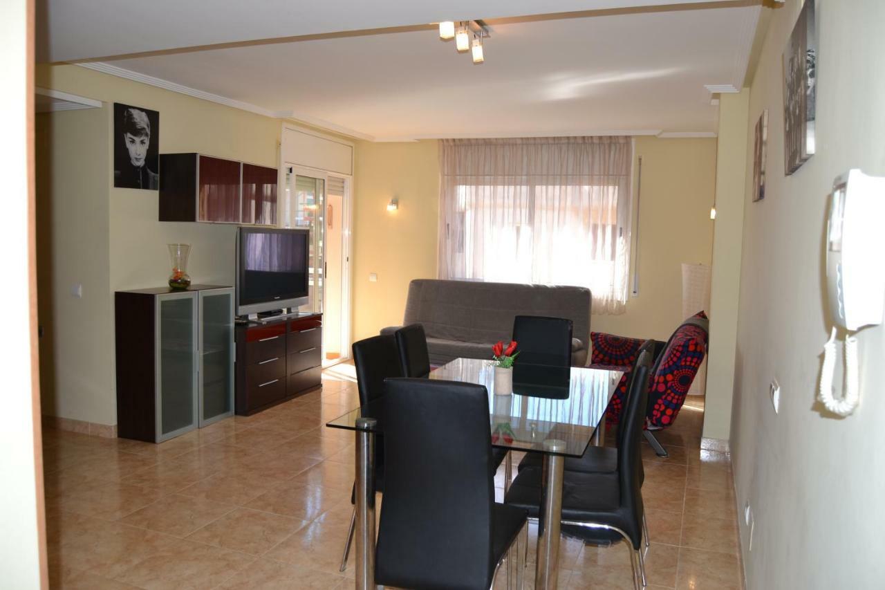Fabuloso Apartamento Familiar Con Piscina En Salou Daire Dış mekan fotoğraf